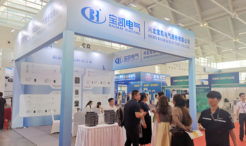 暴击行业天花板！jinnianhui今年会电气硬核技术亮相天津清洁能源展，引央视记者及能源产业巨头现场“挖宝”